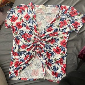 Women’s Floral V-neck Crop Top